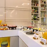 Senator Hotel Taksim