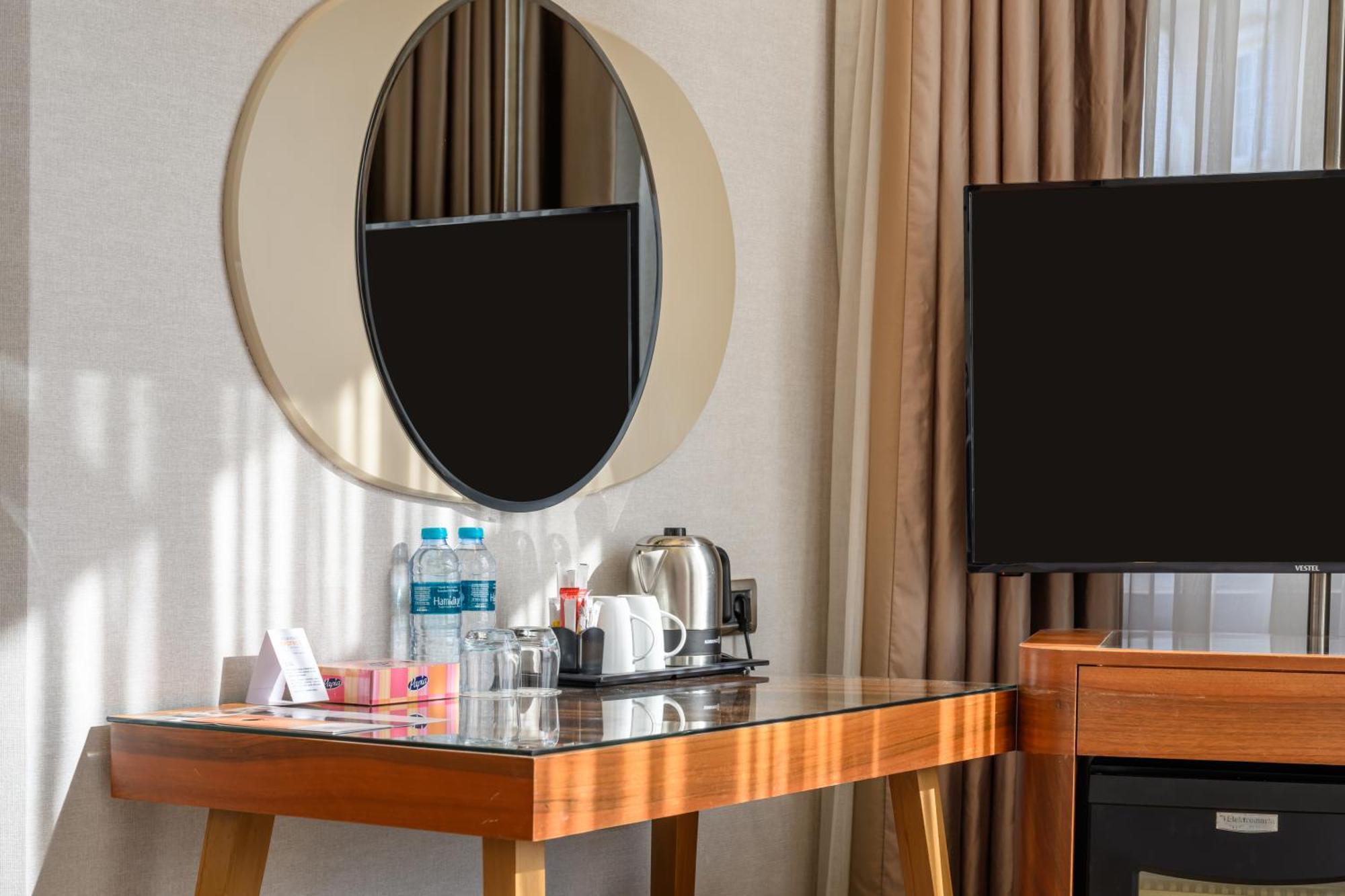 Senator Taksim Otel 4*