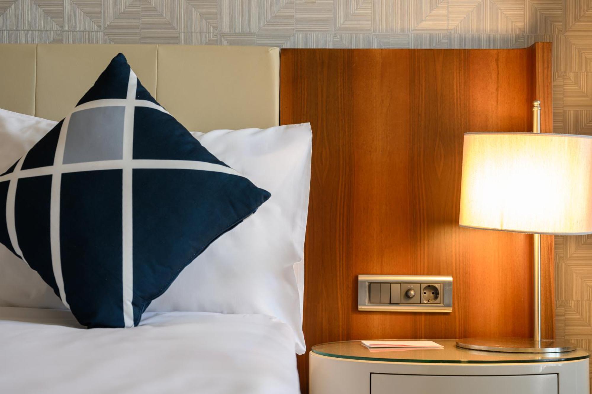 Senator Taksim Otel